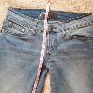 Levi 524 skinny jeans